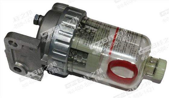 三一205挖掘機(jī)油水分離器