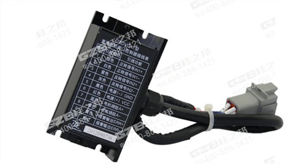 三一210挖機(jī)閥門控制器