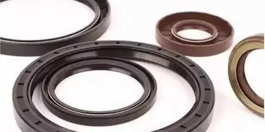 發(fā)動(dòng)機(jī)