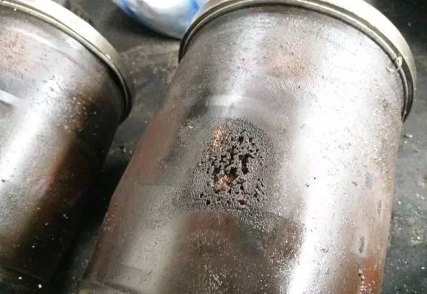 挖掘機發(fā)動機