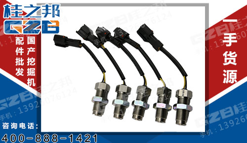 現(xiàn)貨三一SY195挖掘機(jī)三菱發(fā)動(dòng)機(jī)速度傳感器 三一挖機(jī)配件