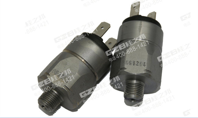 挖掘機配件批發(fā)