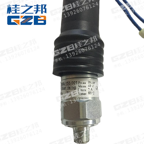 夏工822挖機(jī)配件