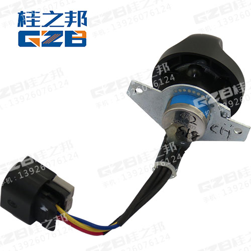 徐工215c挖掘機(jī)配件