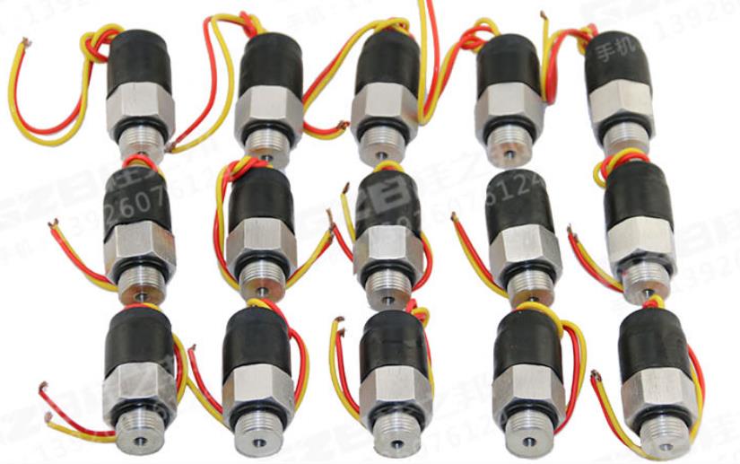 徐工135挖掘機(jī)配件