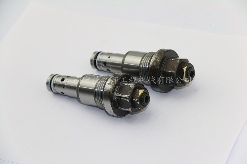 挖掘機溢流閥批發(fā):三一235挖掘機溢流閥JA1L4033-A